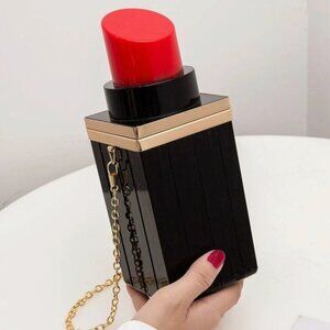 SHEIN Red Lip and Black Lipstick Chain Bags